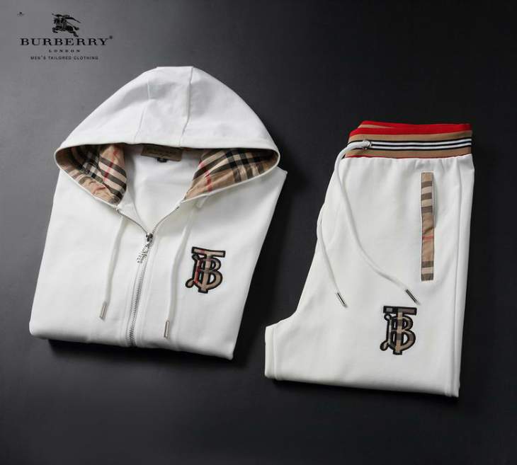 Picture of Burberry Sweater Suits _SKUBurberryM-3XL25cn1337343